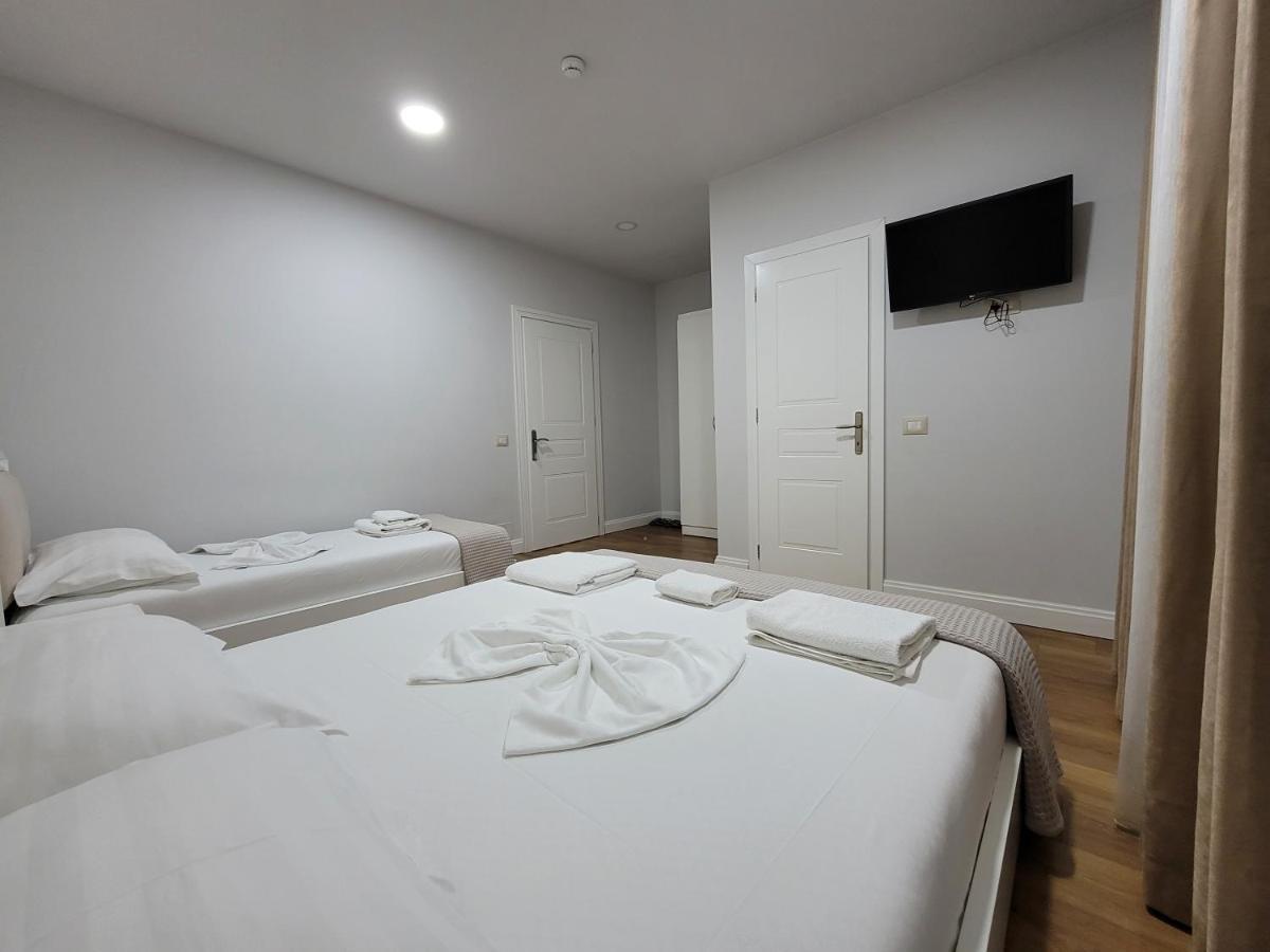 Hotel Taverna Zisi Erseke Luaran gambar